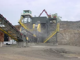Conveying, storage, and processing are all activities that generate dust. (Pictures: ©Martin Engineering)